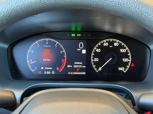 Used 2023 Honda HR-V LX image 31