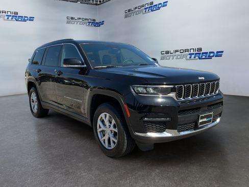 Used 2024 Jeep Grand Cherokee L Limited RWD image 3