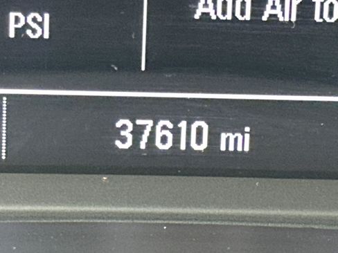 Used 2024 Chevrolet Malibu LT image 27