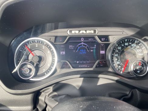 Used 2023 RAM 1500 Big Horn image 12