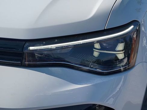 New 2026 Volkswagen Taos S image 7