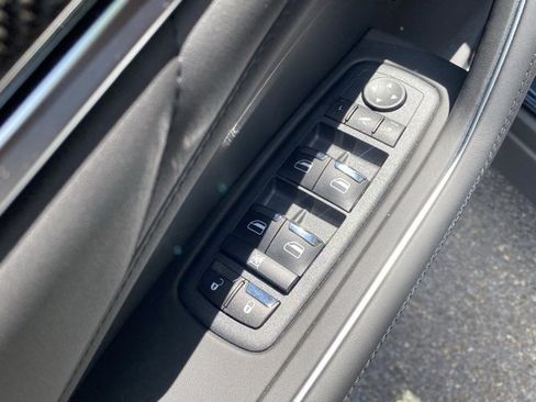 New 2024 Maserati Levante Trofeo image 18