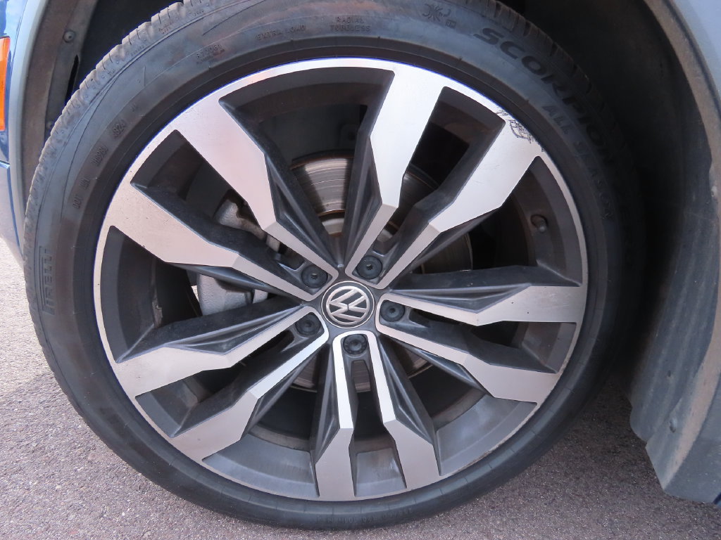 Used 2020 Volkswagen Tiguan SEL Premium R-Line AWD/4WD image 15