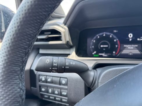Used 2025 Toyota Tacoma TRD Pro AWD/4WD image 20