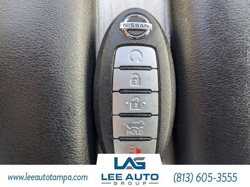 Used 2016 Nissan Murano Platinum w/ Platinum Technology Package image 32