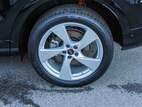 New 2025 Audi Q5 Premium Plus image 10