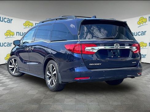 Used 2018 Honda Odyssey Elite image 4