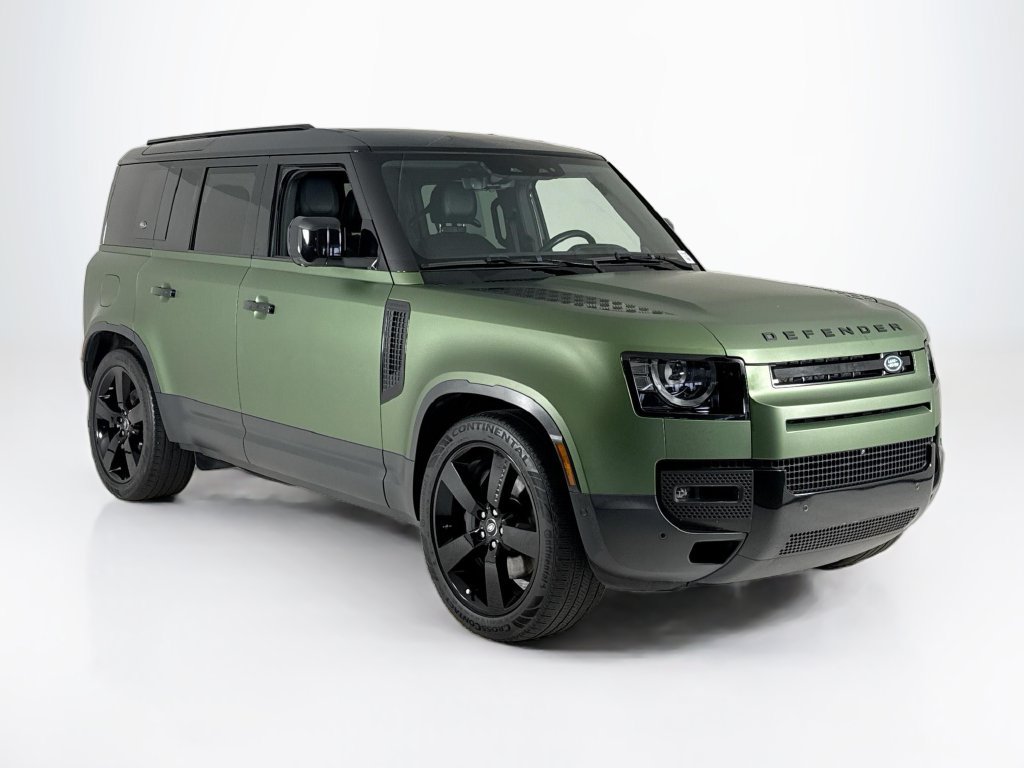 Used 2024 Land Rover Defender 110 S AWD/4WD image 7