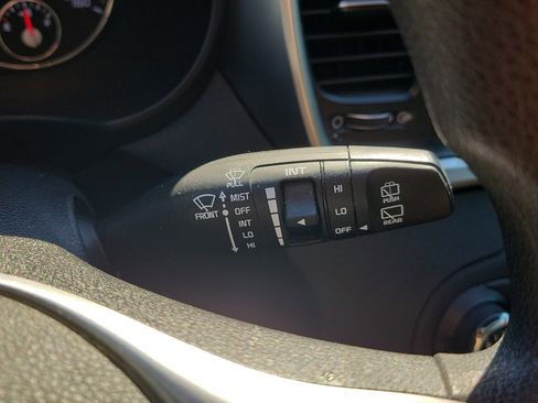 Used 2020 Kia Sorento AWD V6 image 30