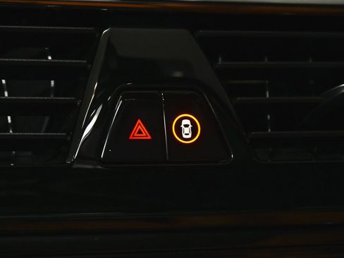 Used 2019 BMW M5 w/ Executive Package image 35