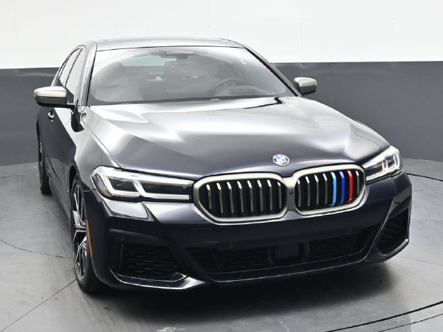 Used 2023 BMW M550i xDrive w/ Dynamic Handling Package AWD/4WD image 11