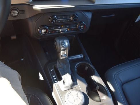 New 2026 Ford Bronco Outer Banks AWD/4WD image 11