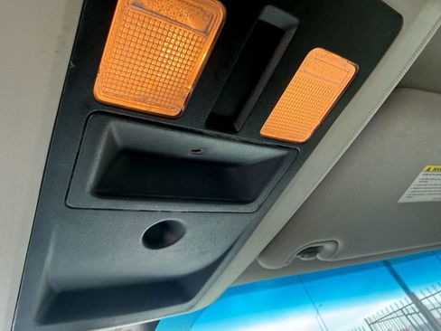 Used 2018 RAM 3500 Tradesman w/ Chrome Appearance Group image 27