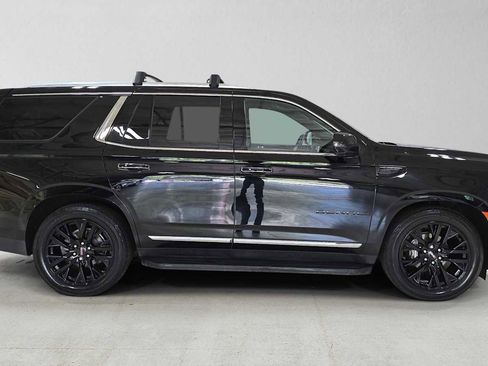 Used 2024 GMC Yukon Denali w/ Advanced Technology Package AWD/4WD image 2