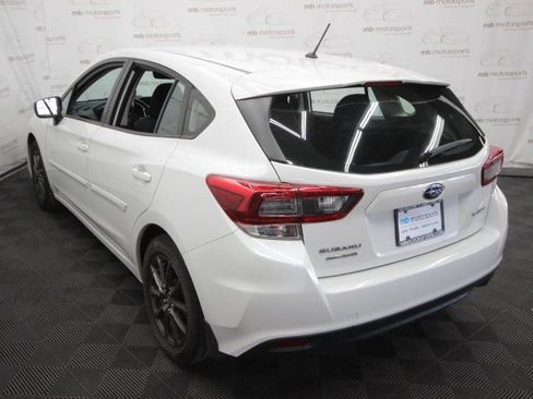 Used 2022 Subaru Impreza 2.0i image 3