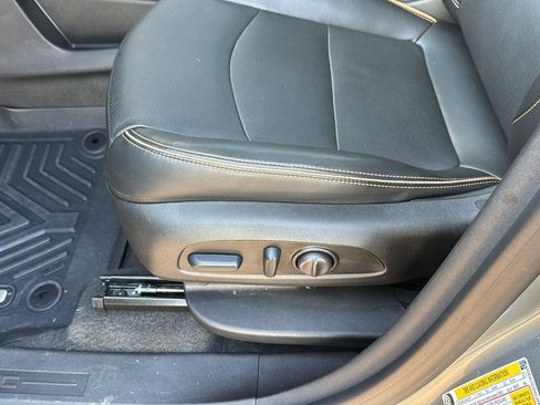 Used 2024 GMC Terrain AT4 image 30