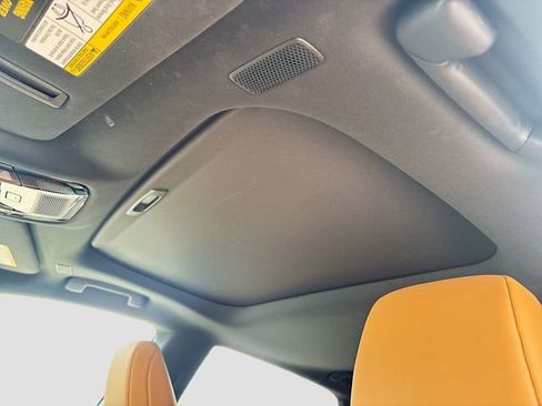 Used 2025 Lexus RX 350 Premium image 28