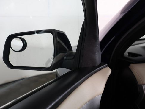 Used 2023 Chevrolet Traverse LS image 34