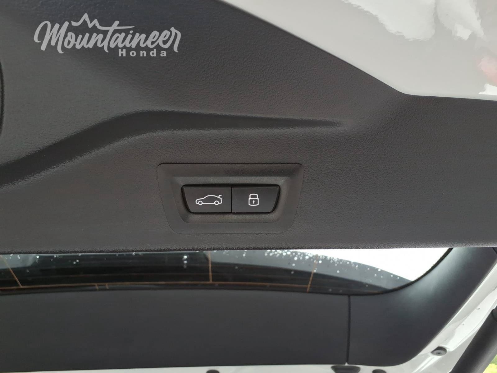 Used 2026 BMW X5 xDrive40i AWD/4WD image 23