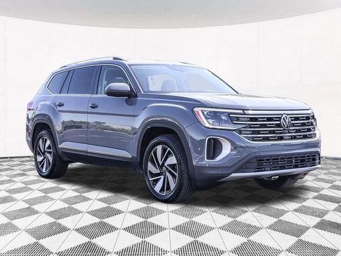 Certified 2025 Volkswagen Atlas SEL AWD/4WD image 11