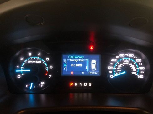 Used 2018 Ford Flex SE FWD image 12