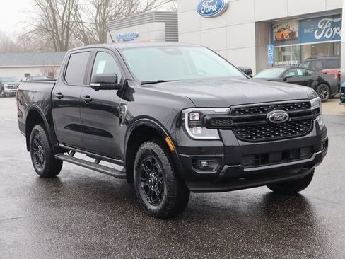 New 2025 Ford Ranger Lariat w/ Black Appearance Package image 2