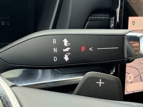 Used 2025 GMC Terrain Elevation FWD image 18