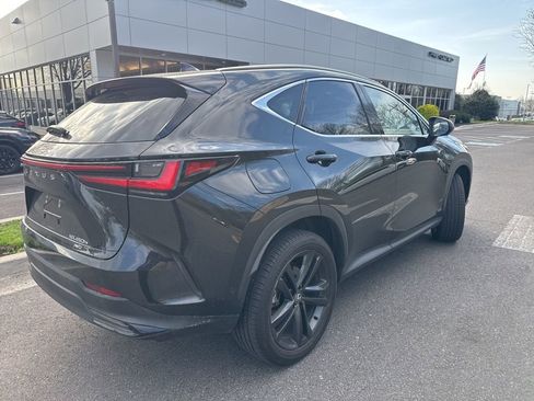 Used 2024 Lexus NX 450h+ AWD w/ Vision Package image 7