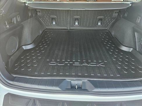 Used 2025 Subaru Outback Touring XT w/ Tech Package 3 image 6