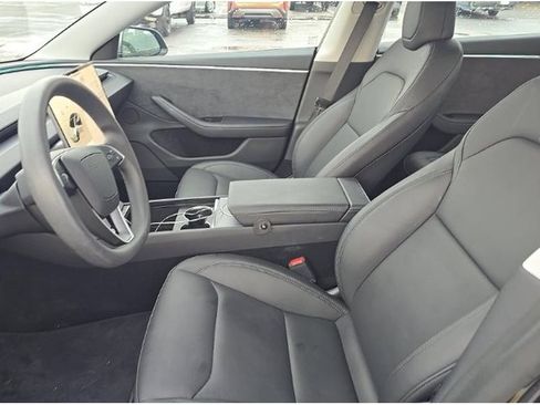 Used 2025 Tesla Model 3 Long Range AWD/4WD image 5