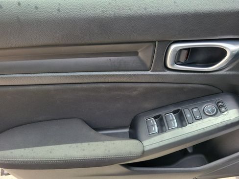 Certified 2025 Honda Civic Sport image 19