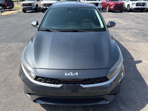 Used 2022 Kia Forte LXS FWD image 6