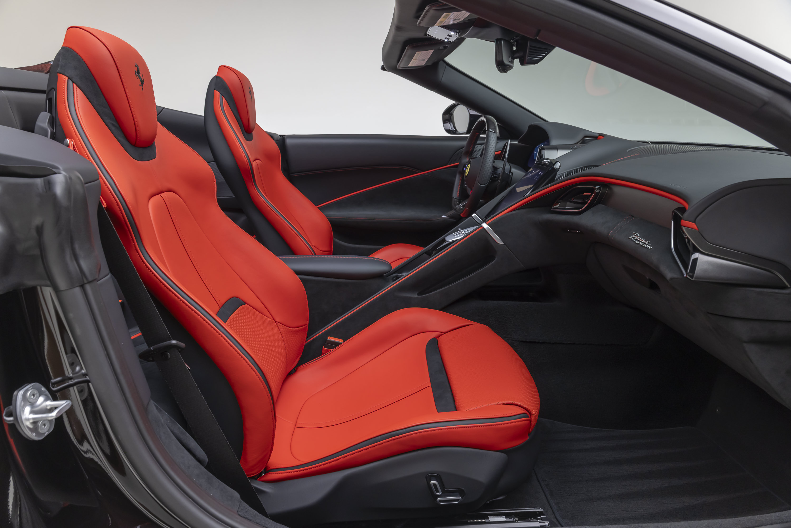 Certified 2026 Ferrari Roma Spider RWD image 50