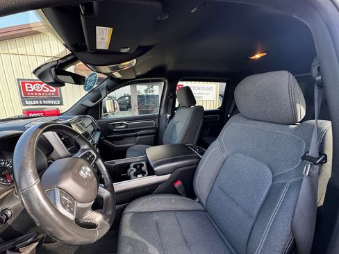 Used 2020 RAM 1500 Big Horn AWD/4WD image 3