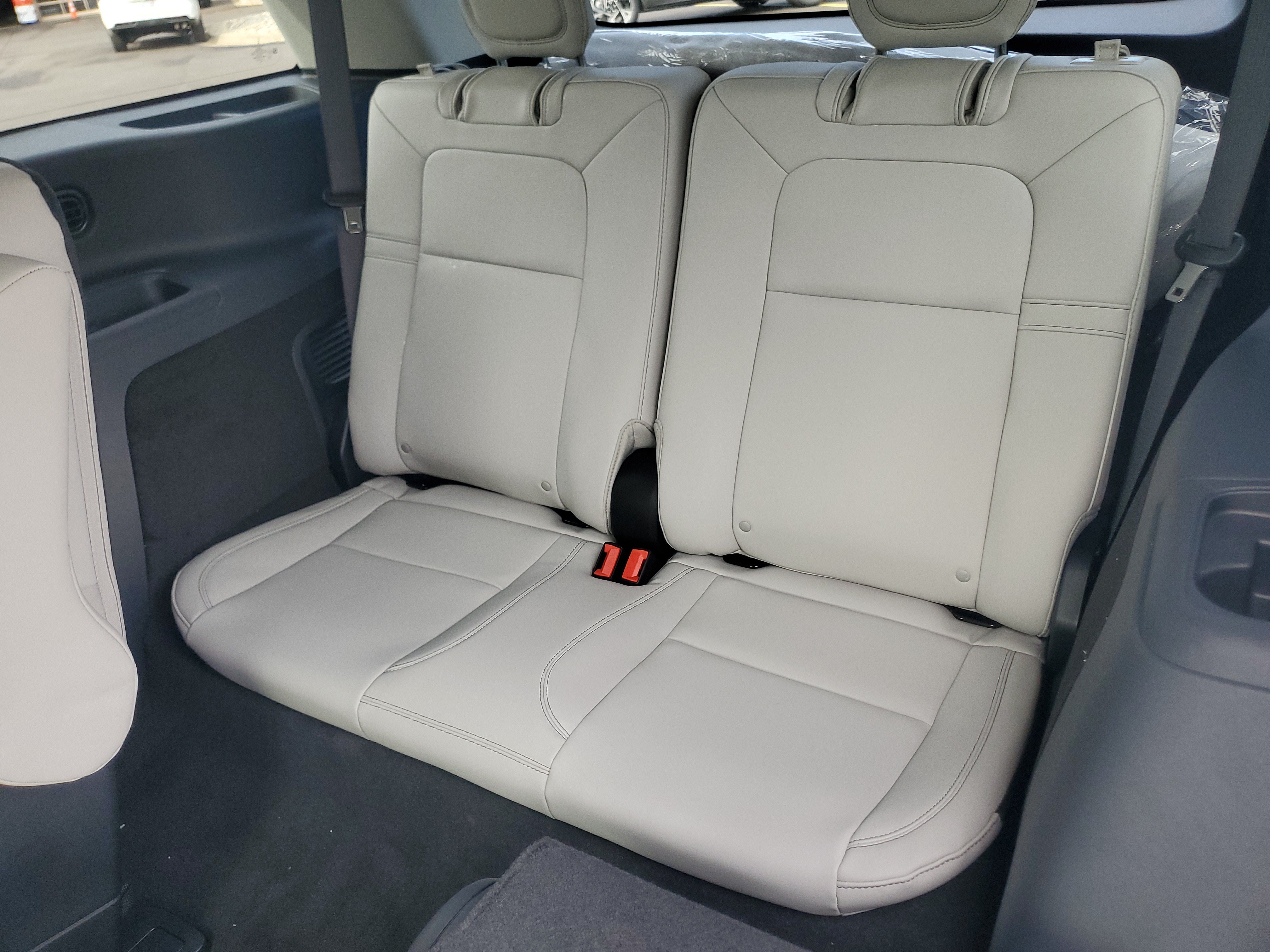 New 2026 Lincoln Aviator AWD image 28