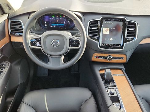 Certified 2024 Volvo XC90 T8 Plus image 11