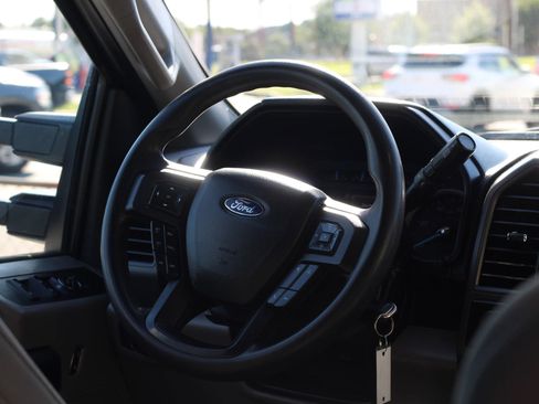 Used 2021 Ford F250 XL w/ STX Appearance Package AWD/4WD image 14