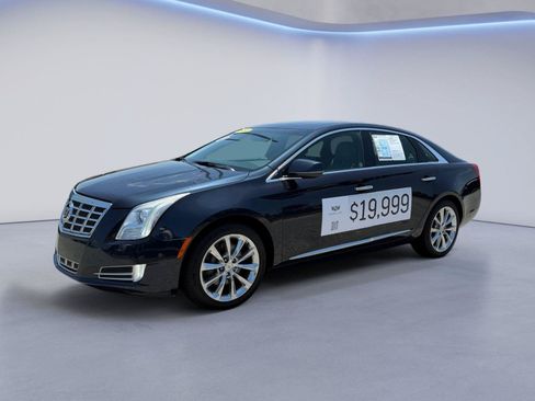 Used 2014 Cadillac XTS Luxury w/ Driver Awareness Package FWD image 9