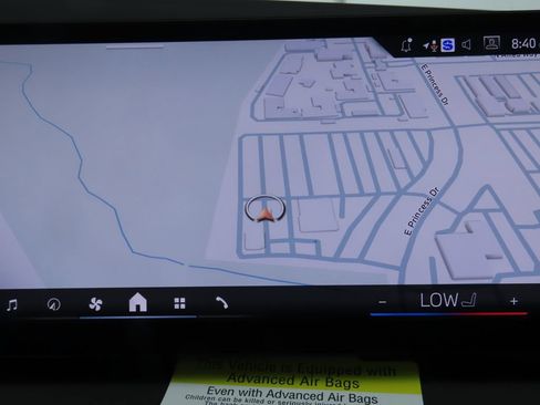 Used 2025 BMW X3 xDrive30i w/ Premium Package image 16