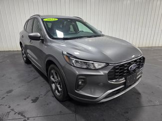 Used 2023 Ford Escape ST-Line Select AWD/4WD video 2