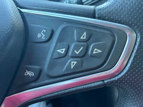 Used 2023 Chevrolet Malibu LT FWD image 29