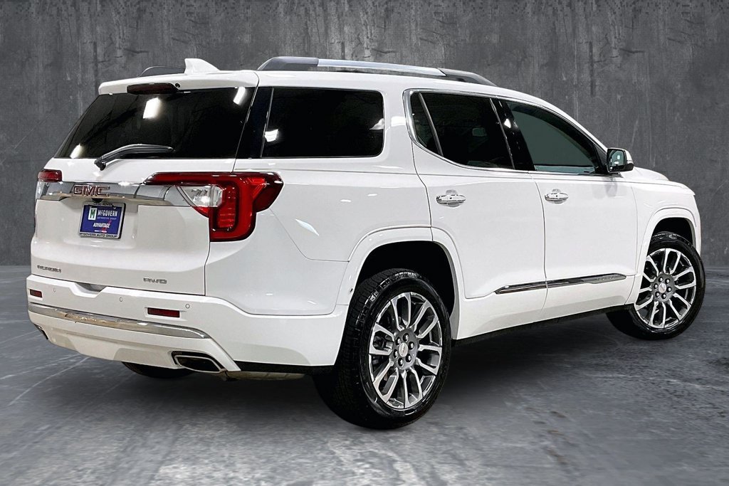 Used 2023 GMC Acadia Denali AWD/4WD image 7