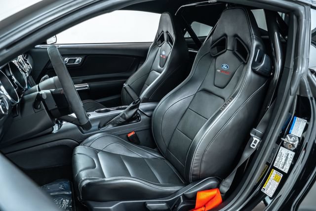 Used 2016 Ford Mustang GT w/ GT Performance Package RWD image 23