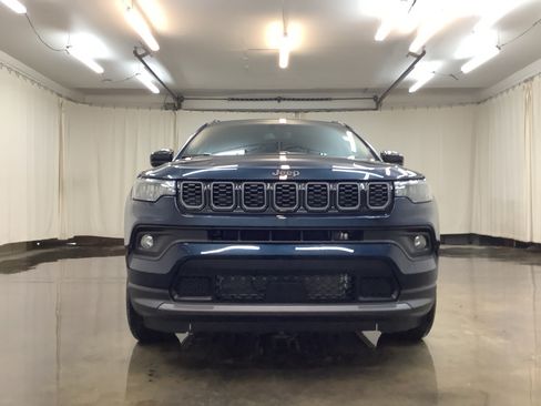 New 2026 Jeep Compass Latitude AWD/4WD image 10