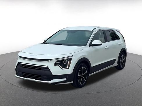 Used 2026 Kia Niro LX FWD image 7