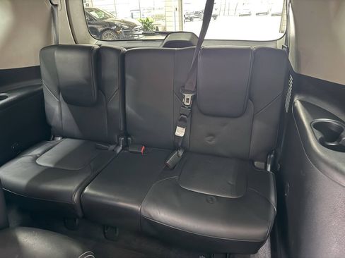 Used 2019 Nissan Armada Platinum w/ Captain's Chairs Package AWD/4WD image 15