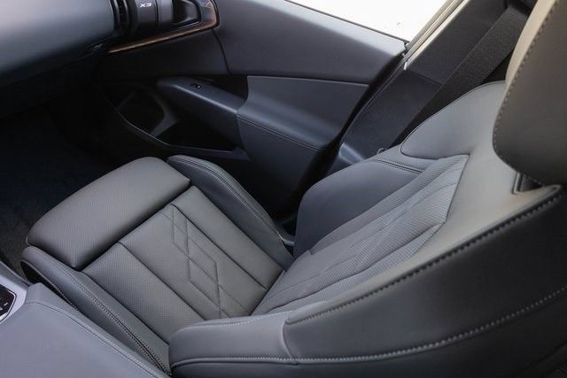Used 2025 BMW X3 xDrive30i w/ Premium Package AWD/4WD image 27