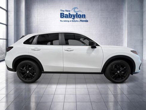 New 2026 Honda HR-V Sport image 8