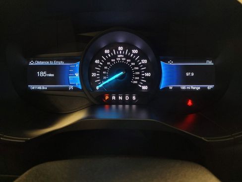 Used 2024 Ford Edge SEL image 23