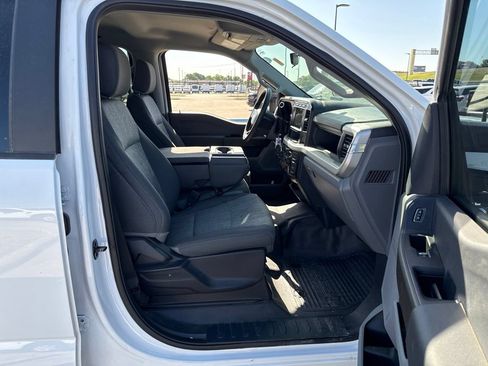 Used 2023 Ford F250 XL w/ FX4 Off-Road Package AWD/4WD image 13